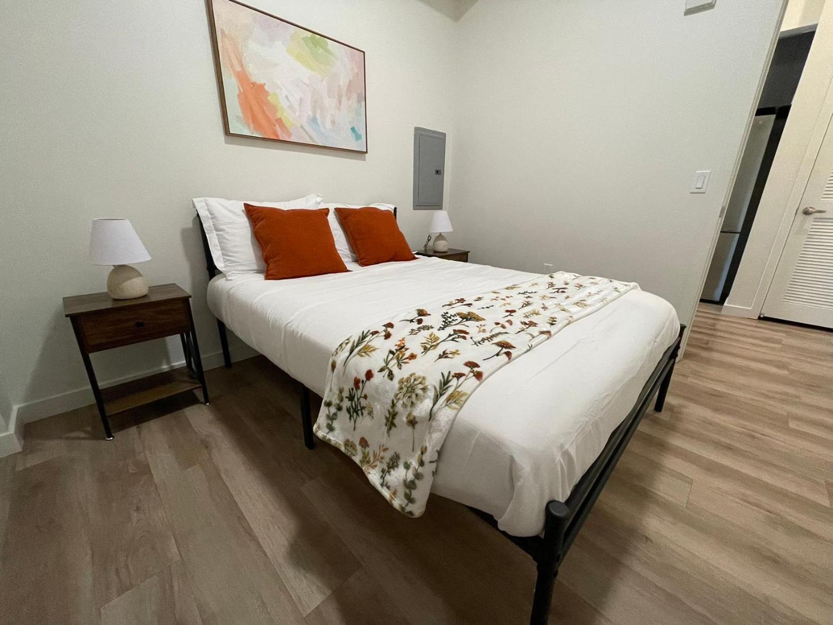 Elegant Retreat In The Heart Of La, Discover Your Lavish Hideaway Лос Анджелис Екстериор снимка